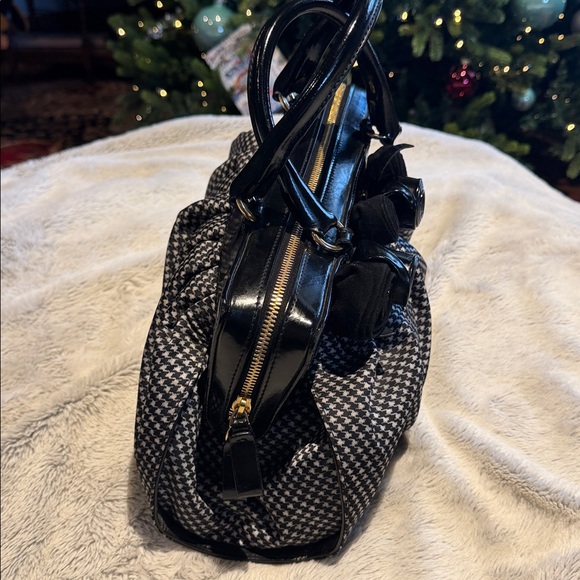 VALENTINO GARAVANI Black and White  Women's Handbag - Picture 7 of 12